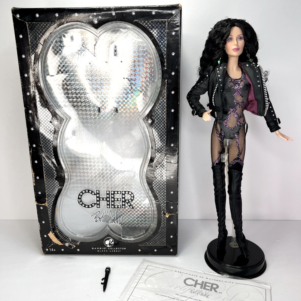 ❌SOLD❌Barbie Collector Black Label Cher Bob Mackie Doll K7903 OOB Damaged Box